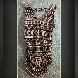 💙 INC International Concepts Sleeveless Top, Size: Medium